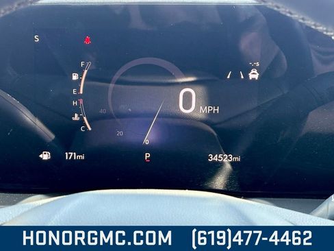 Used 2024 Buick Encore GX Sport Touring w/ Comfort Package image 32