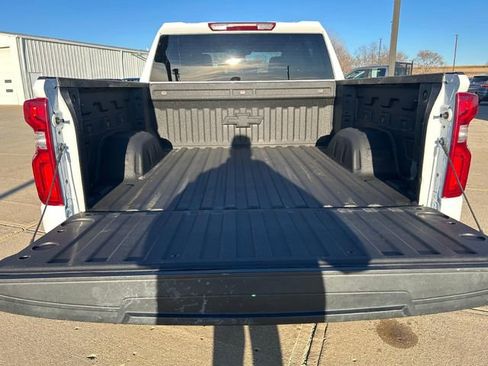 Used 2023 Chevrolet Silverado 1500 LT Trail Boss image 5