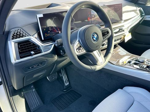 New 2026 BMW X5 xDrive50e w/ M Sport Package image 7
