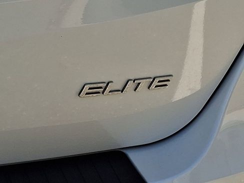 Used 2023 Honda Odyssey Elite image 33