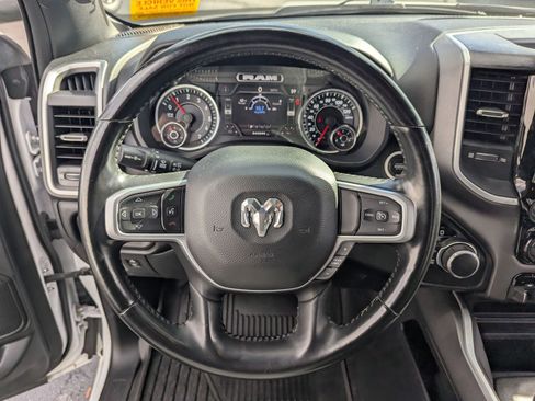 Used 2022 RAM 1500 Big Horn image 9