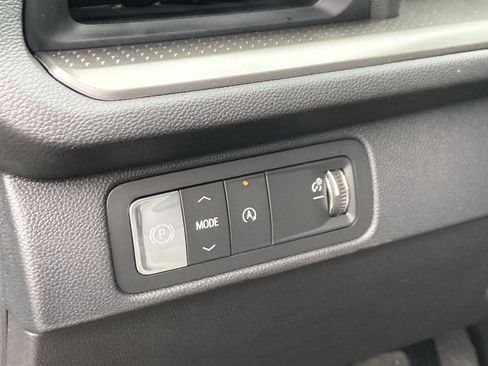 New 2026 Chevrolet Traverse LT w/ Midnight/Sport Edition image 19