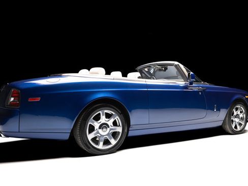 Used 2010 Rolls-Royce Phantom Drophead Coupe image 23
