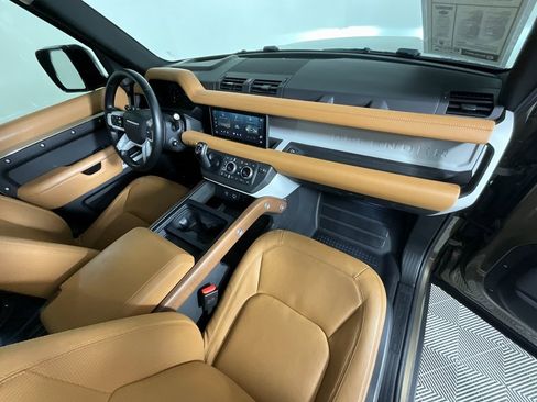 Certified 2024 Land Rover Defender 110 S image 20