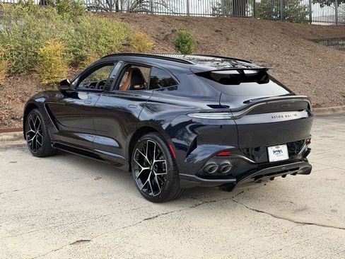 New 2026 Aston Martin DBX 707 image 2