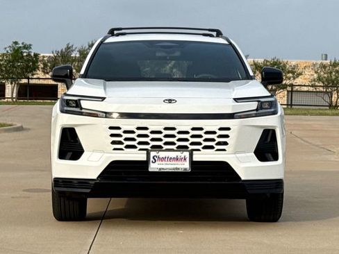 New 2026 Toyota RAV4 SE AWD/4WD image 2