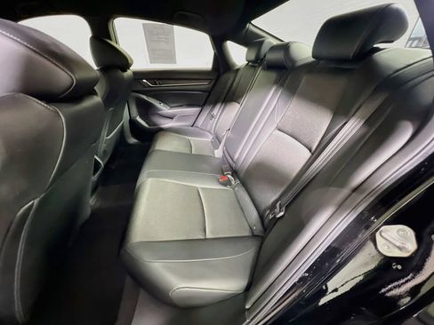 Used 2022 Honda Accord Sport image 21