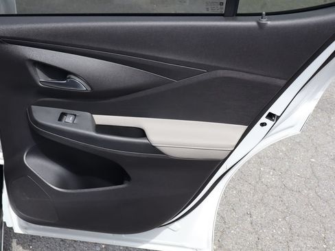 New 2026 Buick Envista Avenir FWD image 20