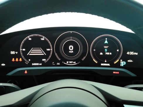 Used 2020 Porsche Taycan 4S AWD/4WD image 40