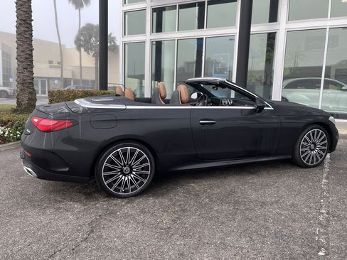New 2026 Mercedes-Benz CLE 300 4MATIC Cabriolet image 7