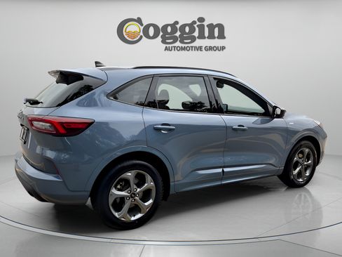 Used 2024 Ford Escape ST-Line FWD image 5