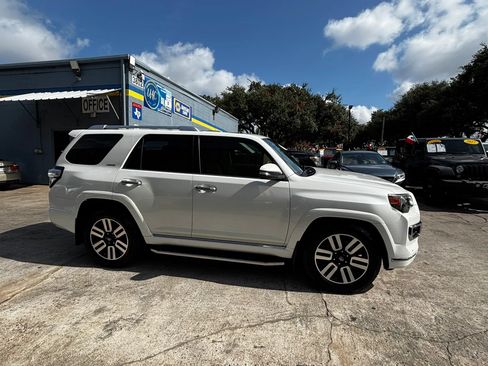Used 2016 Toyota 4Runner Limited RWD image 9