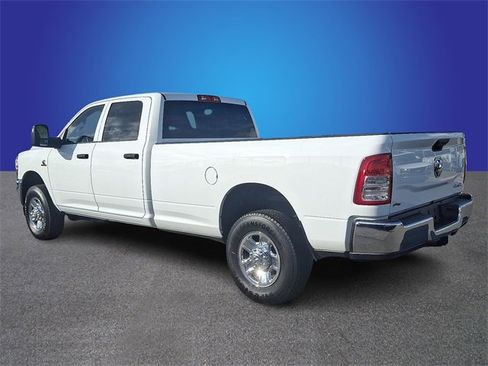Used 2023 RAM 3500 Tradesman w/ Chrome Appearance Group image 6