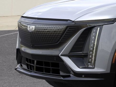 New 2025 Cadillac Lyriq Sport image 13