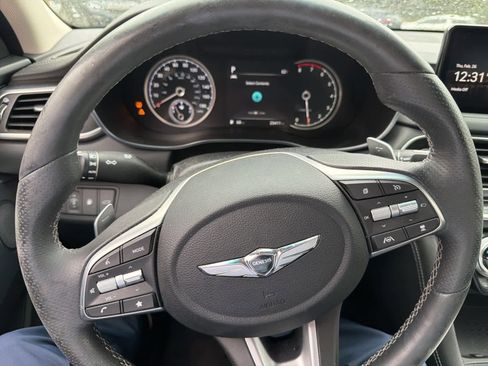 Used 2022 Genesis G70 2.0T w/ Prestige Package image 21