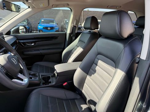 Used 2024 Honda CR-V EX-L image 13
