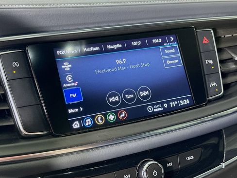 Used 2024 Buick Enclave Essence w/ Technology Package image 28