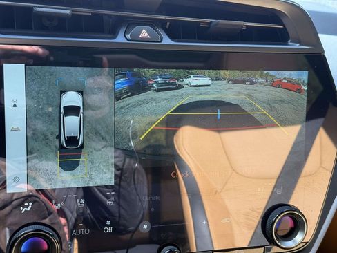 Used 2025 Lexus RZ 450e image 11