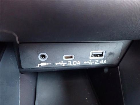 Used 2023 Subaru Outback Limited XT image 22