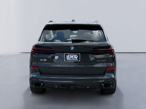 New 2026 BMW X5 xDrive40i w/ M Sport Package AWD/4WD image 4