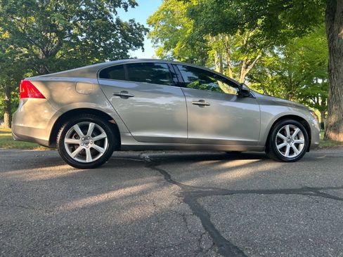 Used 2016 Volvo S60 T5 Premier AWD/4WD image 17