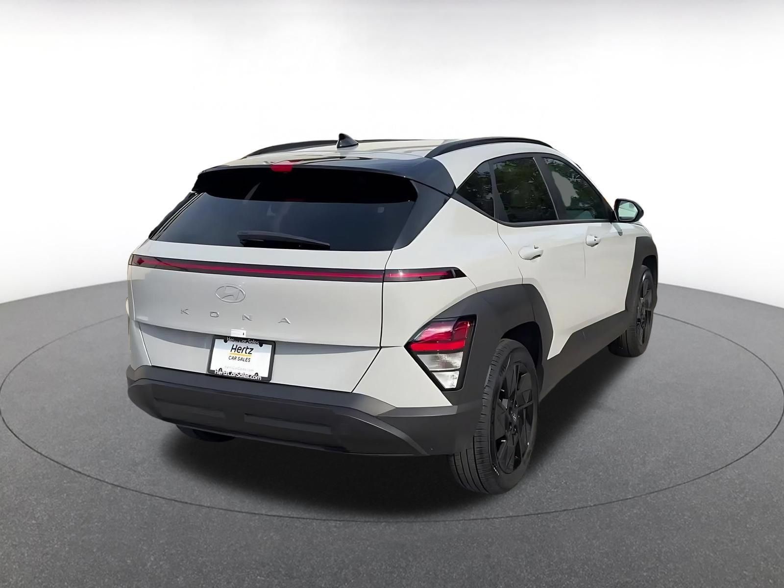 Used 2026 Hyundai Kona SEL Sport FWD image 13