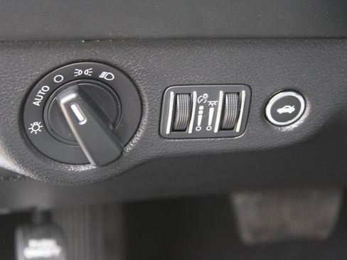 Used 2023 Dodge Charger SRT Hellcat w/ Harman/Kardon Audio Group image 13