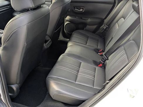 Used 2025 Honda HR-V EX-L image 18