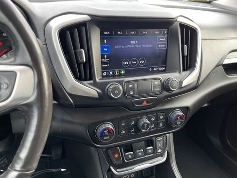 Used 2019 GMC Terrain SLT w/ Preferred Package image 11