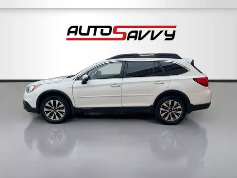 Used 2017 Subaru Outback 3.6R Limited AWD/4WD image 4
