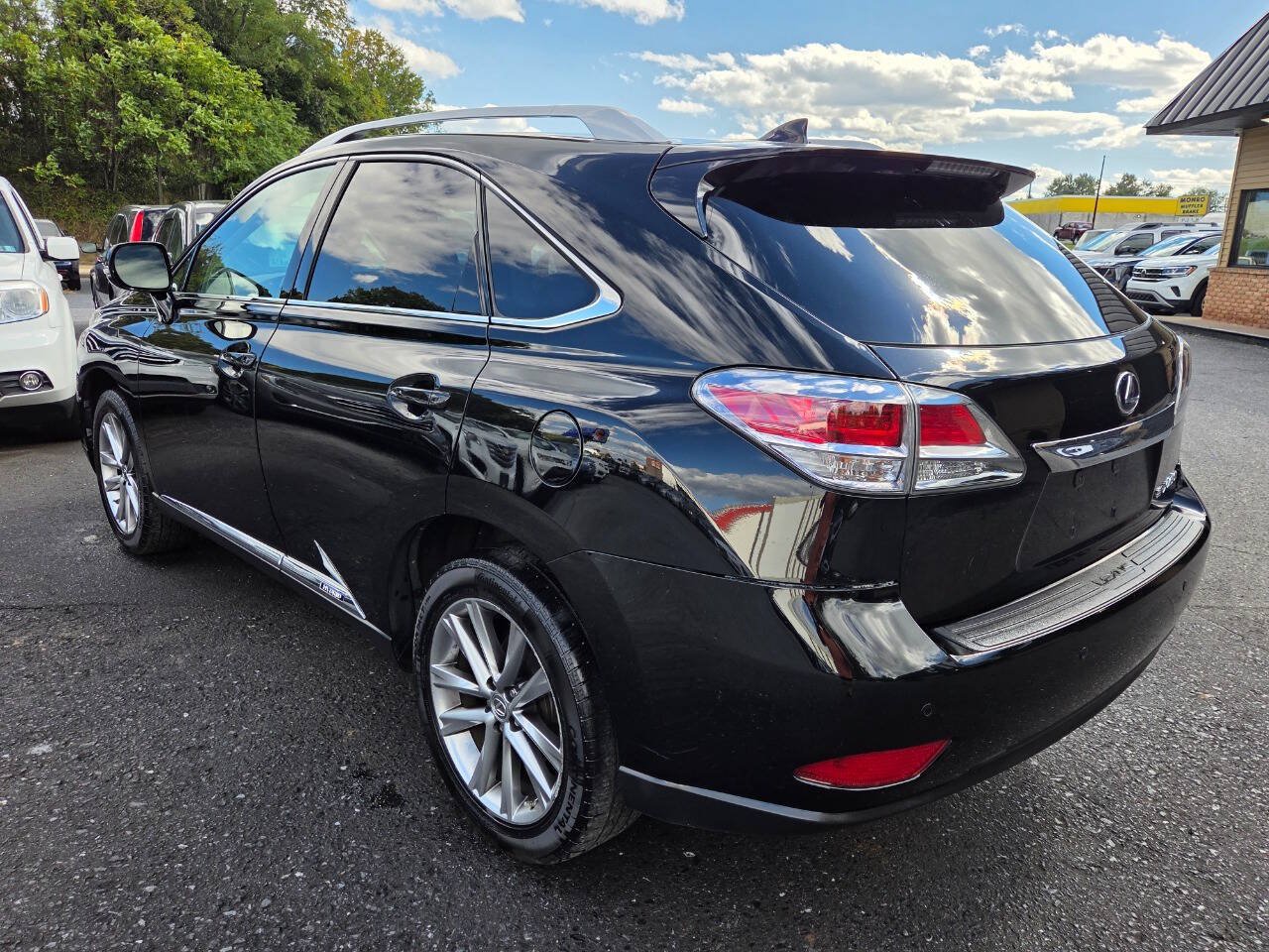 Used 2015 Lexus RX 450h AWD image 8