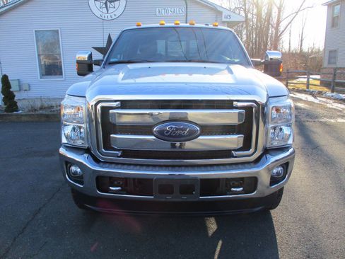 Used 2014 Ford F350 Lariat w/ Chrome Package image 3