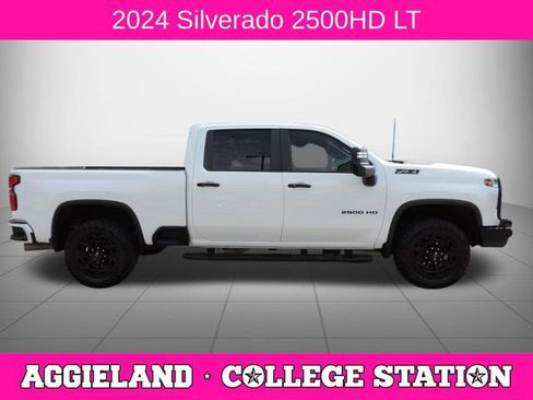 Used 2024 Chevrolet Silverado 2500 LT w/ Z71 Sport Edition AWD/4WD image 2