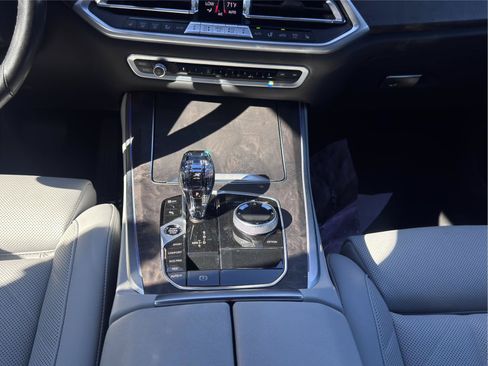 Used 2023 BMW X5 xDrive40i w/ Premium Package AWD/4WD image 13