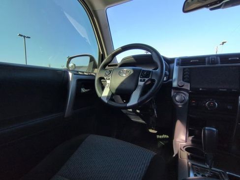 Used 2020 Toyota 4Runner SR5 image 7