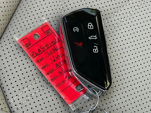 New 2026 Volkswagen Atlas SE image 49