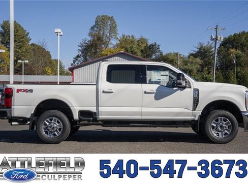New 2026 Ford F350 Lariat w/ Lariat Premium Package image 11