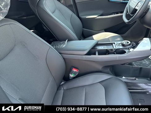 New 2025 Kia EV6 Light w/ Light LR Technology Package image 22
