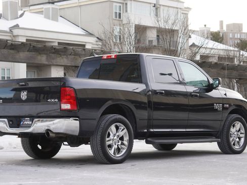 Used 2019 RAM 1500 Big Horn image 5