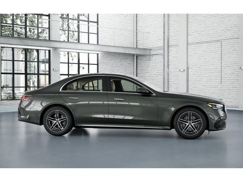 New 2026 Mercedes-Benz E 350 4MATIC Sedan image 15