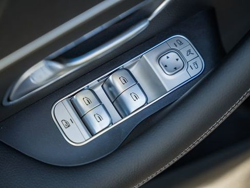 New 2026 Mercedes-Benz GLS 450 4MATIC image 41