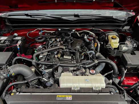 Used 2026 Toyota Tacoma SR5 AWD/4WD image 34
