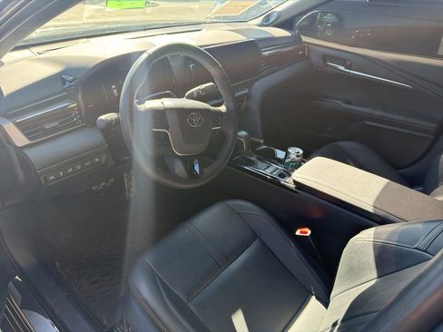 Used 2025 Toyota Camry XSE w/ Premium Plus Package image 11