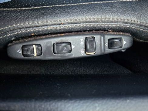 Used 2014 Mercedes-Benz E 350 Cabriolet image 40