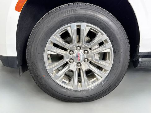 Used 2022 GMC Yukon Denali AWD/4WD image 32