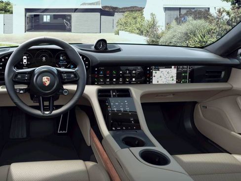 Certified 2023 Porsche Taycan GTS image 96