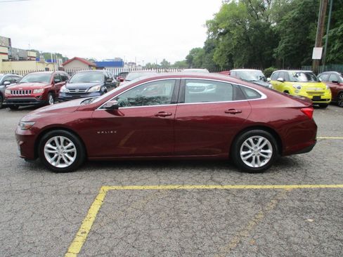 Used 2016 Chevrolet Malibu LT FWD image 9