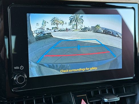Used 2025 Toyota Corolla XSE FWD image 20