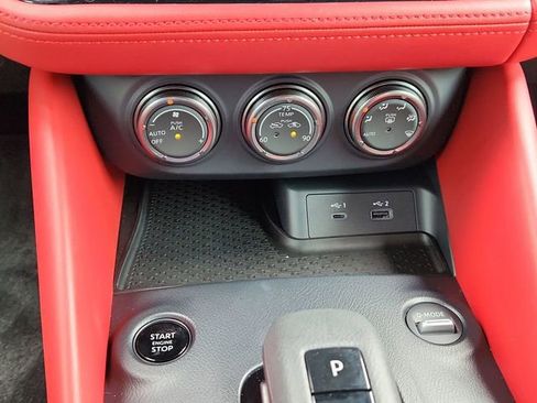 Used 2024 Nissan Z Performance w/ Floor Mat Package RWD image 41