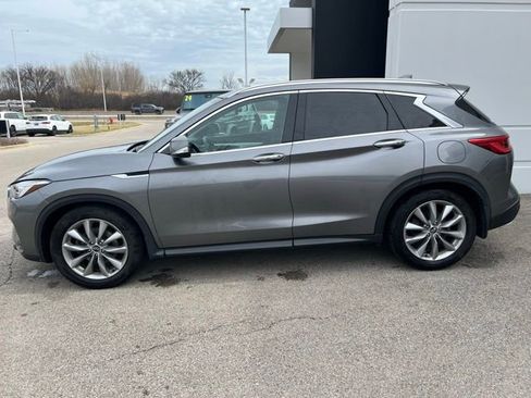 Used 2019 INFINITI QX50 Luxe w/ Navigation Package image 3